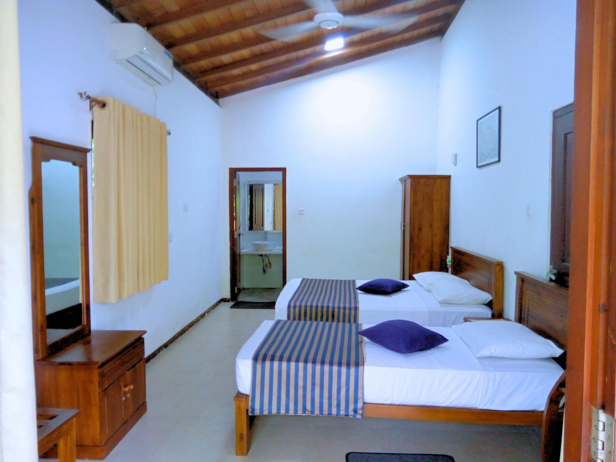 Appartement Volunteer Ceylon à Ratnapura Extérieur photo
